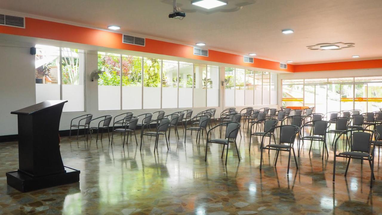 Hotel Del Llano Villavicencio Kültér fotó