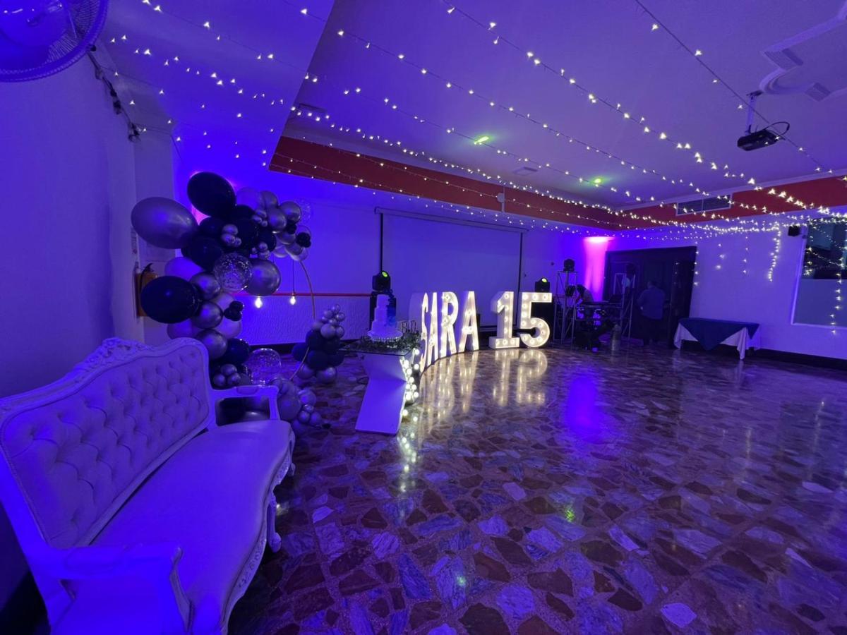 Hotel Del Llano Villavicencio Kültér fotó