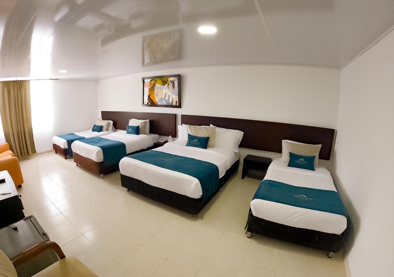 Hotel Del Llano Villavicencio Kültér fotó